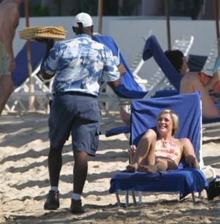 Jenni Falconer feet photo thumbnail