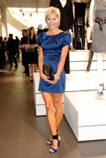 Jenni Falconer feet photo thumbnail