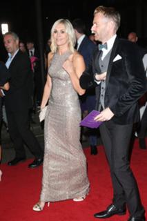 Jenni Falconer feet photo thumbnail