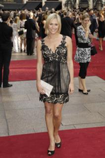 Jenni Falconer feet photo thumbnail