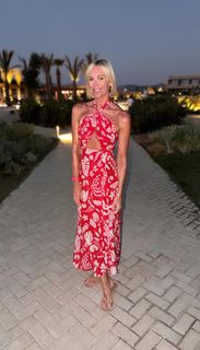 Jenni Falconer feet photo 2
