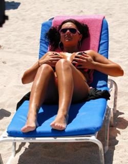 Jenni Farley feet photo thumbnail