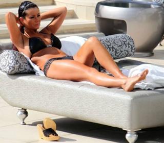 Jenni Farley feet photo thumbnail