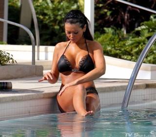 Jenni Farley feet photo thumbnail
