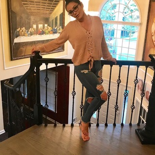 Jenni Farley feet photo thumbnail