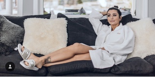 Jenni Farley feet photo thumbnail