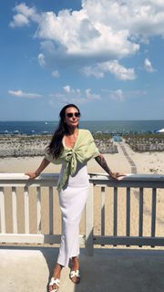 Jenni Farley feet photo 1