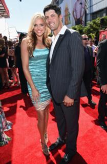 Jennie Finch feet photo thumbnail