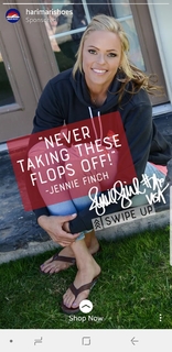 Jennie Finch feet photo thumbnail