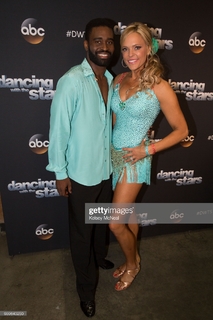 Jennie Finch feet photo thumbnail