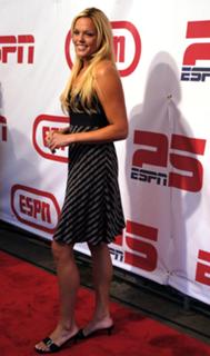 Jennie Finch feet photo thumbnail