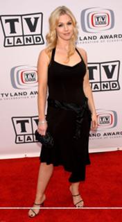 Jennie Garth feet photo thumbnail
