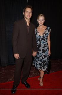 Jennie Garth feet photo thumbnail