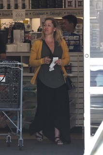 Jennie Garth feet photo thumbnail
