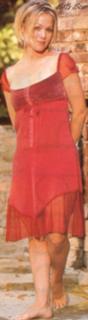 Jennie Garth feet photo thumbnail