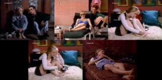 Jennie Garth feet photo thumbnail