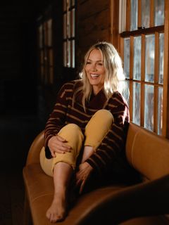 Jennie Garth feet photo 19