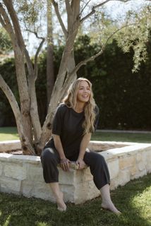 Jennie Garth feet photo 2