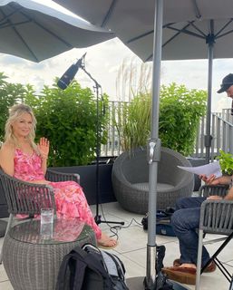 Jennie Garth feet photo 8