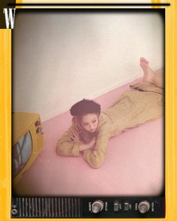 Jennie Kim feet photo thumbnail