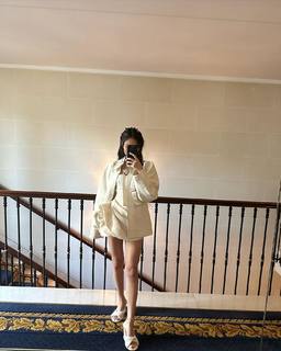 Jennie Kim feet photo thumbnail