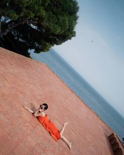 Jennie Kim feet photo thumbnail