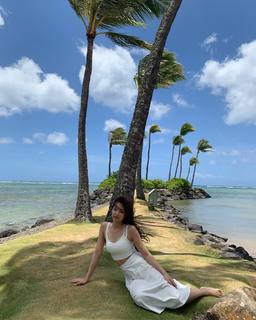 Jennie Kim feet photo thumbnail