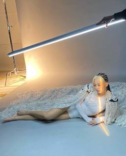 Jennie Kim feet photo thumbnail
