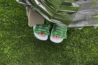 Jennie Kim feet photo thumbnail
