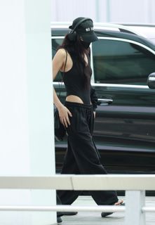 Jennie Kim feet photo 16