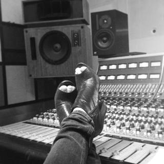 Jennifer Akerman feet photo 16