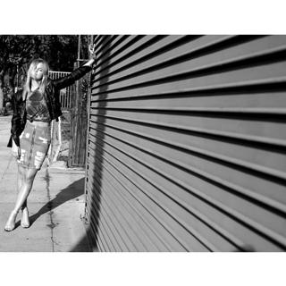 Jennifer Akerman feet photo 20