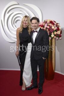 Jennifer Akerman feet photo 15