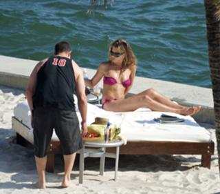 Jennifer Aniston feet photo thumbnail