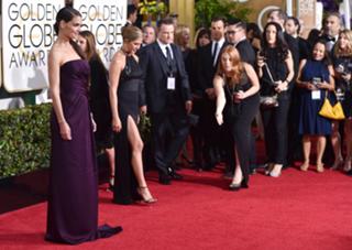 Jennifer Aniston feet photo thumbnail