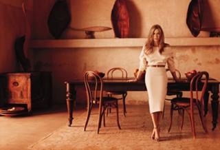 Jennifer Aniston feet photo thumbnail