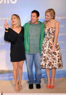 Jennifer Aniston feet photo thumbnail