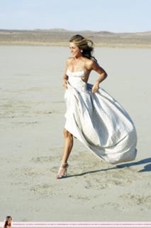 Jennifer Aniston feet photo thumbnail