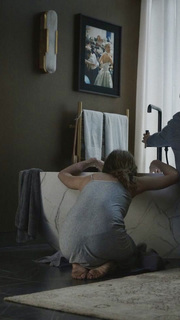 Jennifer Aniston feet photo thumbnail