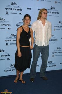 Jennifer Aniston feet photo thumbnail