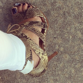 Jennifer Ashton feet photo 8