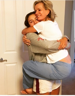 Jennifer Ashton feet photo 5
