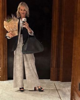 Jennifer Ashton feet photo 10