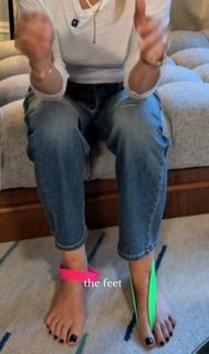Jennifer Ashton feet photo 6