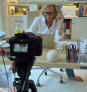 Jennifer Ashton feet photo 9