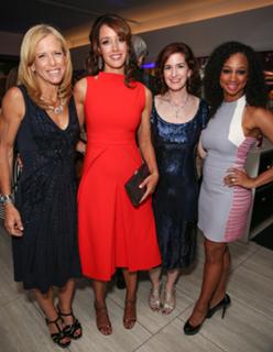 Jennifer Beals feet photo thumbnail