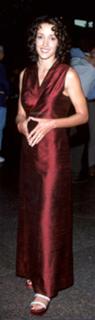 Jennifer Beals feet photo thumbnail