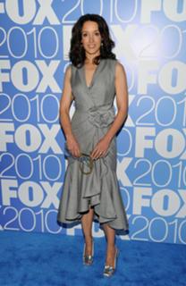 Jennifer Beals feet photo thumbnail