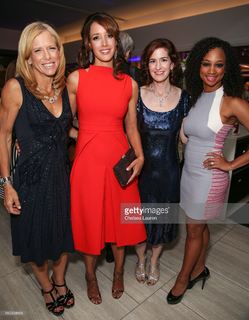 Jennifer Beals feet photo thumbnail