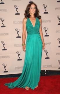 Jennifer Beals feet photo thumbnail
